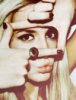 girlat_103_206.png