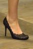 Buty_ciekawym_wydaniu_1659072.jpg